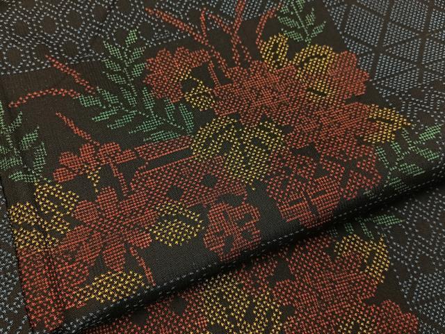 平和屋着物■本場大島紬 7マルキ 横段草花文 正絹 逸品 BAAX6682hj