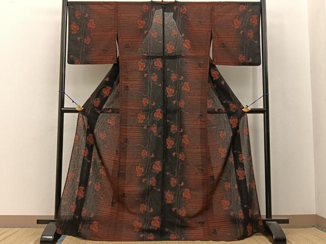 平和屋着物*夏物 小紋 紗 葡萄蔦の葉文 黒地 洗える着物 BAAX6897hj