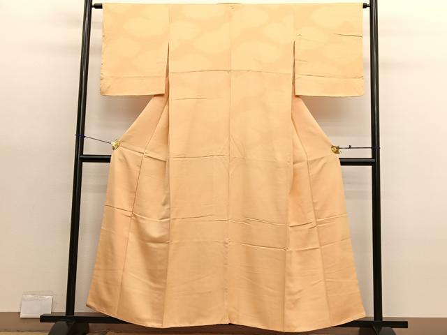 平和屋着物■上質な色無地 雲取り芝草地紋 萱草色 正絹 逸品 未使用 BAAX7001hv