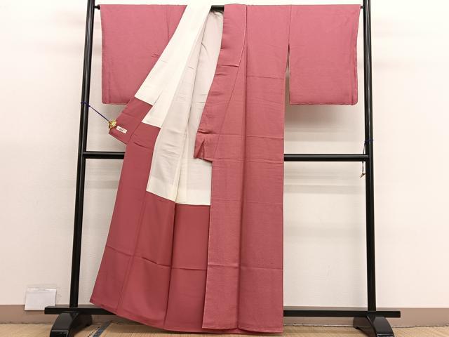 平和屋着物●上質な色無地 紋意匠 浅緋色 やまと誂製 正絹 逸品 未使用 BAAX7040hv