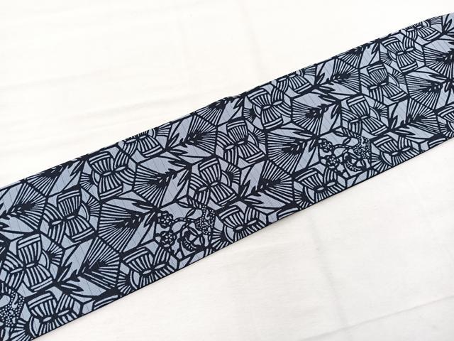 平和屋着物*夏物 全通柄 九寸名古屋帯 作家物 伊勢型染 亀甲花蝶文 正絹 逸品 BAAX7477hv