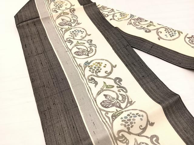 平和屋着物*夏物 絹芭蕉 九寸名古屋帯 型染め 葡萄蔦の葉文 黒地 正絹 逸品 BAAX7861hv