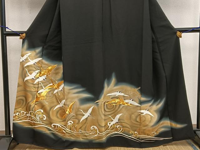 平和屋着物■豪華黒留袖 駒刺繍 飛鶴文 暈し染め 金彩 正絹 逸品 BAAX8011mz