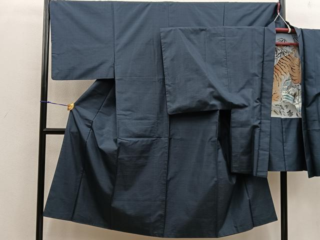 平和屋着物●男性 本場大島紬 アンサンブル 絣文様 羽裏・虎 正絹 逸品 BAAX8198mz