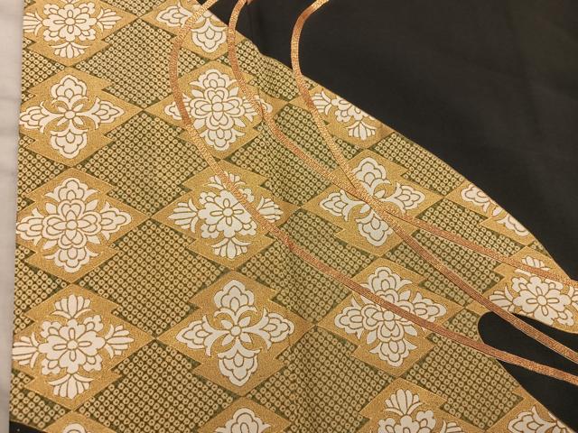 平和屋着物■豪華黒留袖 駒刺繍 松皮菱花文 金彩 正絹 逸品 BAAX8329mz