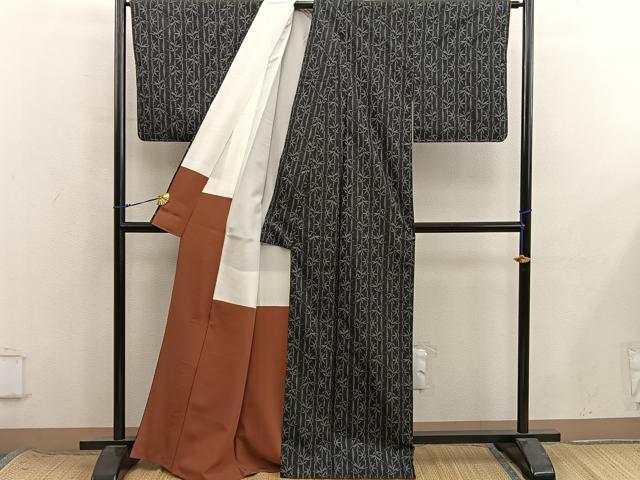平和屋着物●本場大島紬 7マルキ 笹の葉文 正絹 逸品 BAAX8672mz