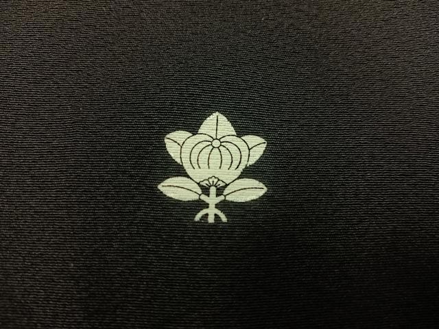 平和屋着物●豪華黒留袖 総刺繍 蘇州刺繍 御所車菊花絵巻 金糸 正絹 逸品 BAAX8825mz