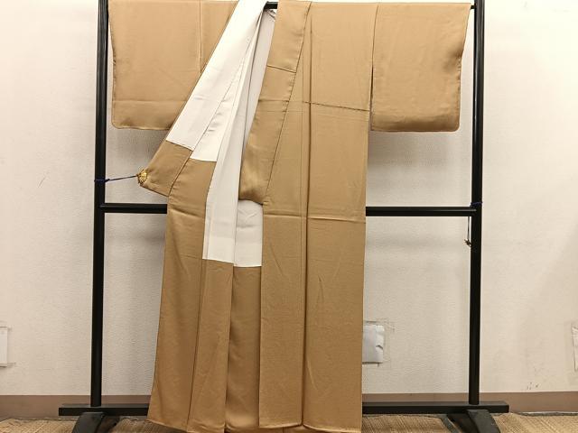 平和屋着物●上質な色無地 霞地紋 黄枯茶色 正絹 逸品 未使用 BAAX8880mz