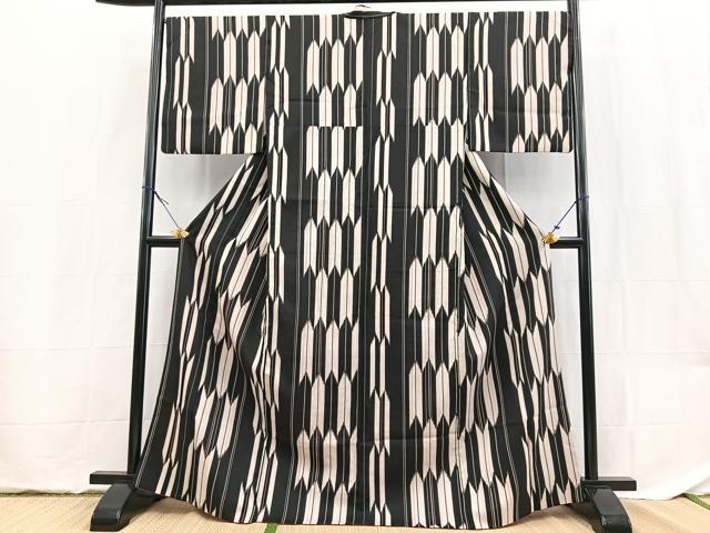 平和屋着物■小紋 矢羽文 洗える着物 BAAX9500yc