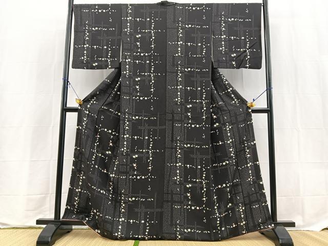 平和屋着物●上質な小紋 市松草花文 黒地 正絹 逸品 BAAX9590yc