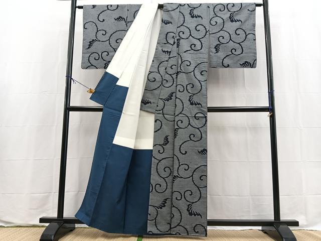 平和屋着物●上質なお召 綾織 唐草文 正絹 逸品 未使用 BAAX9607yc