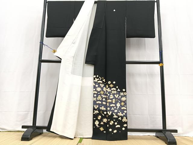 平和屋着物●豪華黒留袖 総刺繍 駒刺繍 宝尽くし花文 暈し染め 正絹 逸品 BAAX9611yc