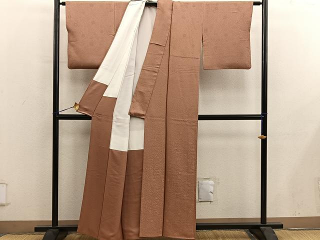 平和屋着物■上質な色無地 梅花地紋 胡桃色 正絹 逸品 BAAY0268mz