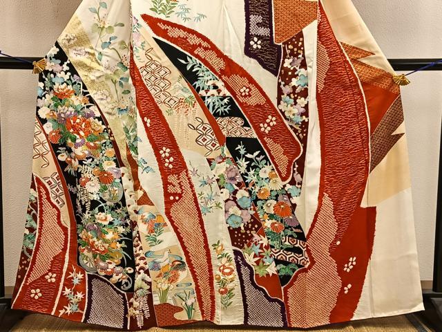 平和屋着物■訪問着 絞り 菊牡丹花文 金彩 正絹 逸品 BAAY0373mz