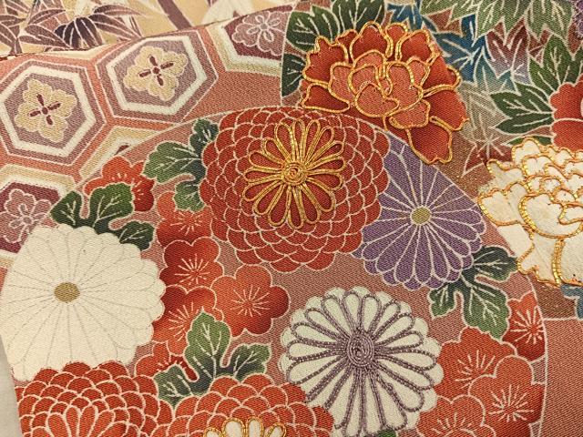 平和屋着物■豪華黒留袖 駒刺繍 亀甲菊花丸文 正絹 逸品 BAAY0384mz