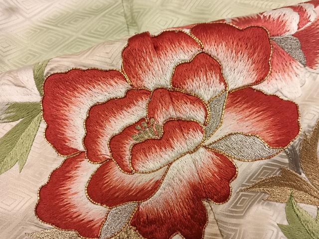 平和屋着物■豪華振袖 駒刺繍 牡丹花文 暈し染め 金銀彩 正絹 逸品 BAAY0496mz