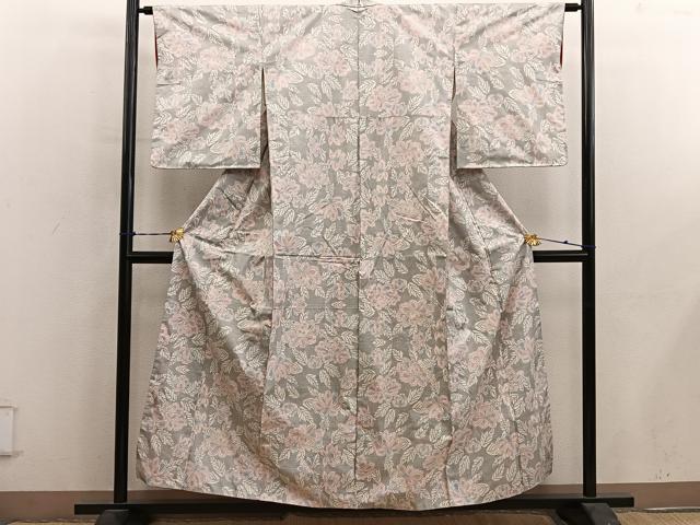 平和屋着物■本場大島紬 白大島 7マルキ 草花文 正絹 逸品 BAAY0540mz