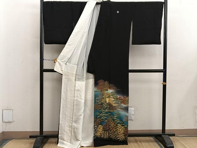 平和屋着物■豪華黒留袖 作家物 樹林風景文 暈し染め 金彩 正絹 逸品 BAAY0588mz