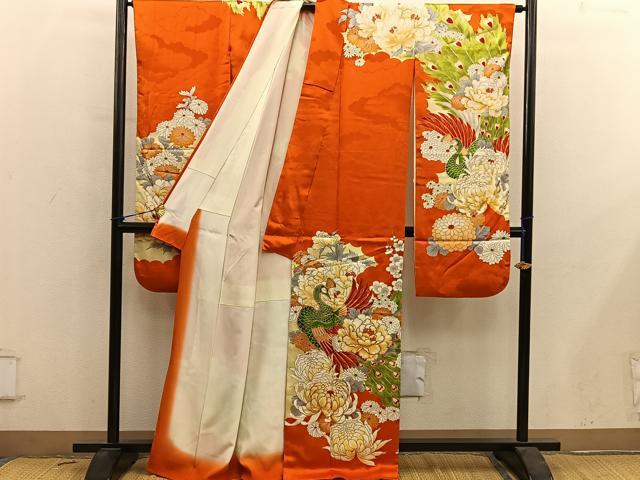 平和屋着物■豪華振袖 駒刺繍 孔雀牡丹花文 金彩 正絹 逸品 BAAY0713mz