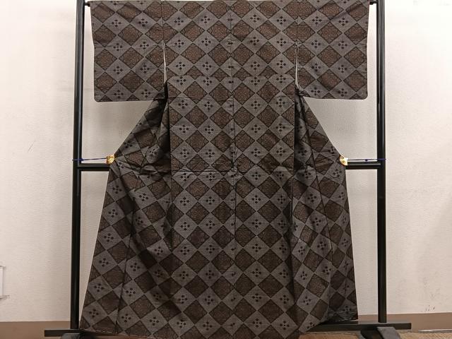 平和屋着物■本場大島紬 7マルキ 菱花文 正絹 逸品 未使用 BAAY0925mz