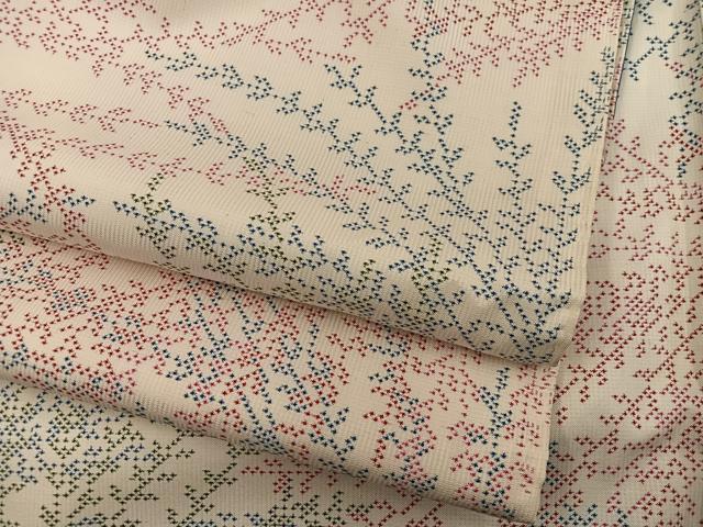 平和屋着物●本場大島紬 白大島 7マルキ 草葉文 正絹 逸品 BAAY1082mz