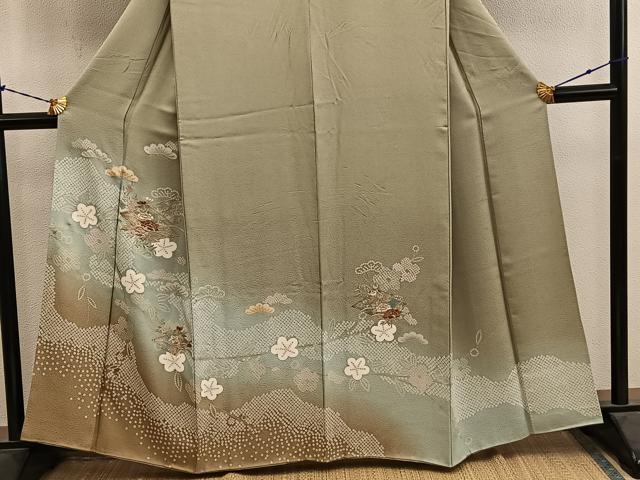平和屋着物●訪問着 刺繍 松皮菱牡丹花文 暈し染め 金彩 正絹 逸品 BAAY1181mz