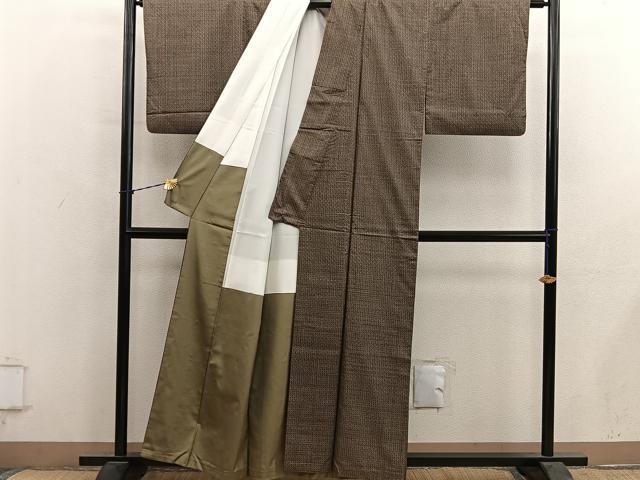 平和屋着物■本場大島紬 幾何学文様 正絹 逸品 BAAY1188mz
