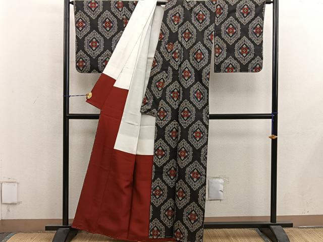 平和屋着物■本場村山大島紬 亀甲花文 正絹 逸品 BAAY1297mz