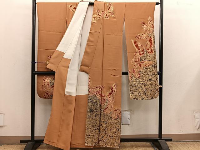 平和屋着物●豪華振袖 駒刺繍 舞蝶文 金彩 正絹 逸品 BAAY1470mz