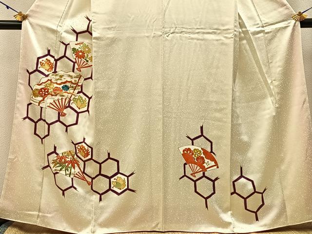 平和屋着物■訪問着 駒刺繍 扇面花蝶文 金彩 正絹 逸品 BAAY3036hj