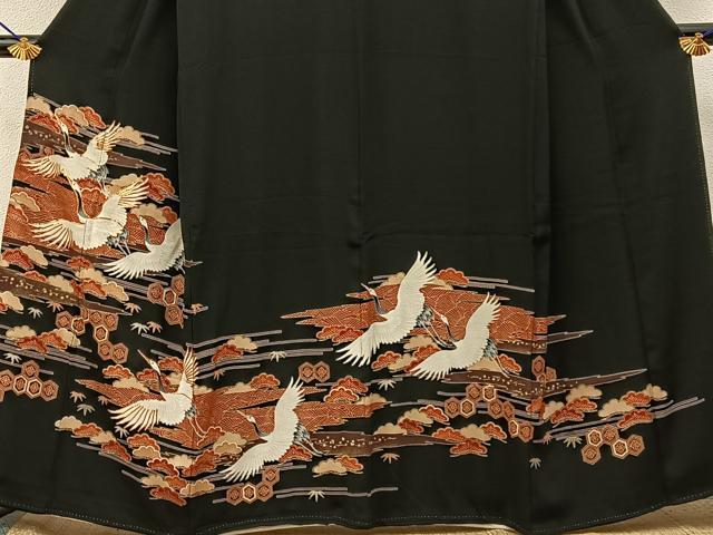 平和屋着物■豪華黒留袖 駒刺繍 飛鶴浜松文 金彩 正絹 逸品 BAAY3095hj