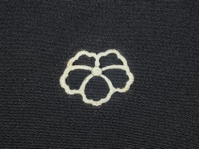 平和屋着物■豪華黒留袖 駒刺繍 宝尽くし草花文 金彩 正絹 逸品 未使用 BAAY3105hj