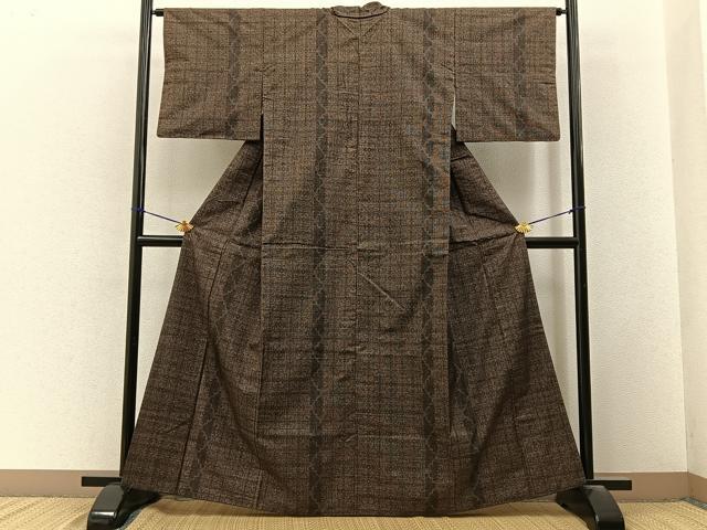 平和屋着物■本場大島紬 7マルキ 菱吉祥文 正絹 逸品 BAAY3337hj