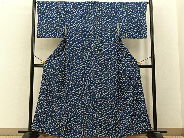 平和屋着物■上質な小紋 型染め 宝尽くし 正絹 逸品 BAAY3358hj
