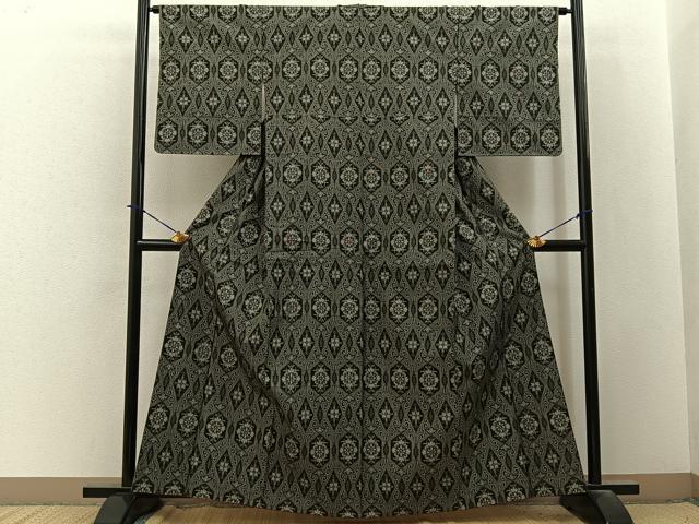平和屋着物■本場村山大島紬 亀甲花文 正絹 逸品 BAAY3778hj