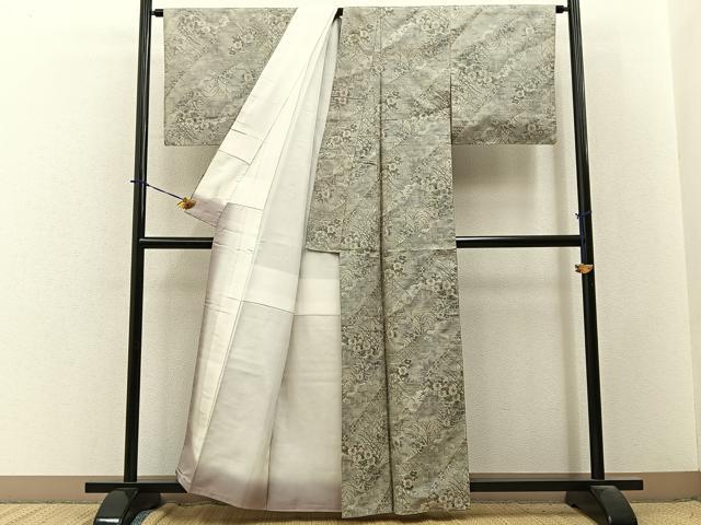 平和屋着物●本場大島紬 7マルキ 総絣 有職菊文 正絹 逸品 BAAY3779hj