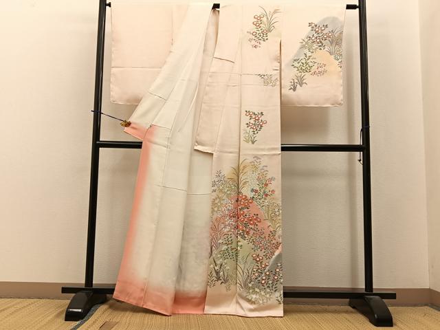 平和屋着物●訪問着 刺繍 重ね山秋草文 松坂屋扱い 正絹 逸品 未使用 BAAY3822hj