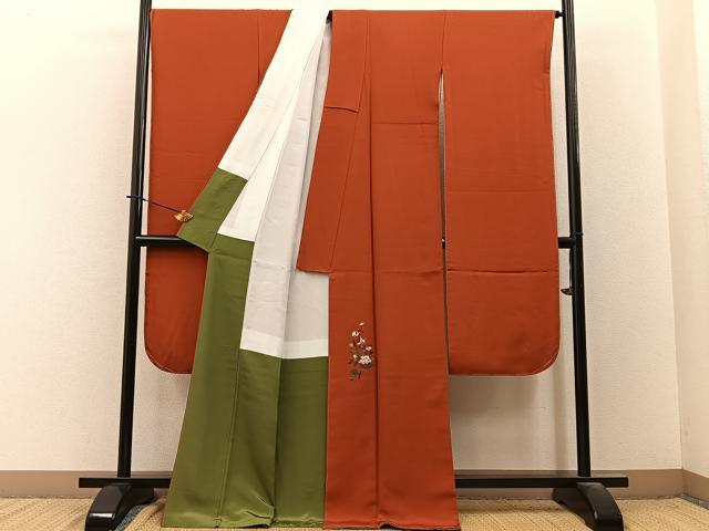平和屋着物●豪華振袖 色無地 ワンポイント 草花文 弁柄色 金彩 正絹 逸品 未使用 BAAY3839hj