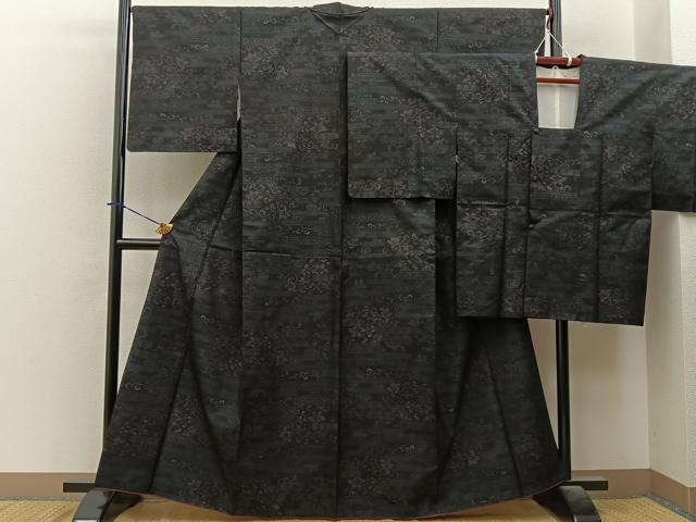 平和屋着物●本場大島紬 アンサンブル エ霞花唐草文 正絹 逸品 BAAY3960hj