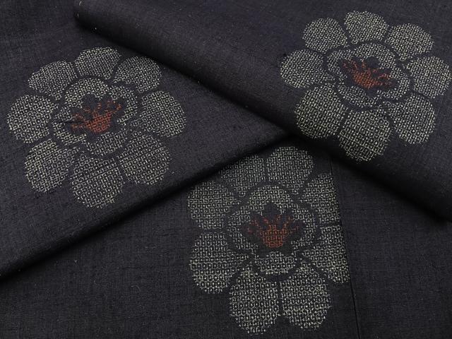 平和屋着物●結城紬 100亀甲 飛び亀甲柄 花 正絹 逸品 BAAY3992hj