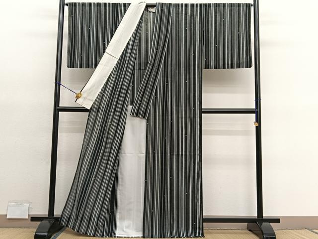 平和屋着物*夏物 小紋 紗 縞 黒地 洗える着物 BAAY4249hv