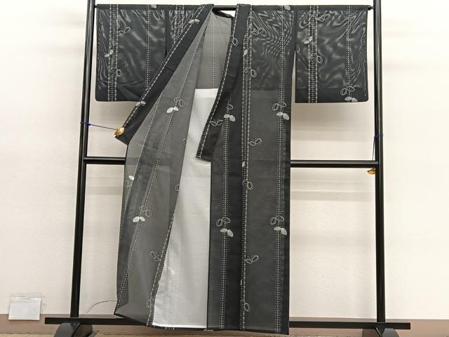 平和屋着物*夏物 小紋 絽 舞蝶文 黒地 洗える着物 BAAY4456hv