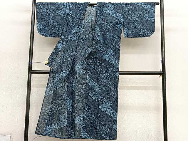 平和屋着物*夏物 小紋 紗 藍 型染め 流水有職花文 洗える着物 BAAY4465hv