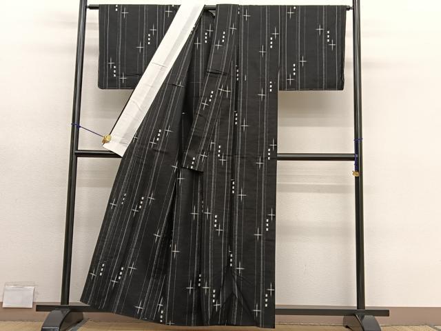 平和屋着物▽上質な紬 単衣 十字絣 黒地 正絹 逸品 未使用 BAAY4545hv