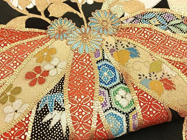 平和屋着物■豪華黒留袖 駒刺繍 草花文 金彩 正絹 逸品 BAAY5826yc