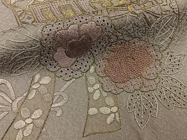 平和屋着物■中国三大刺繍 スワトウ相良刺繍 訪問着 総刺繍 御所車花文 金糸 正絹 逸品 BAAY6130hj