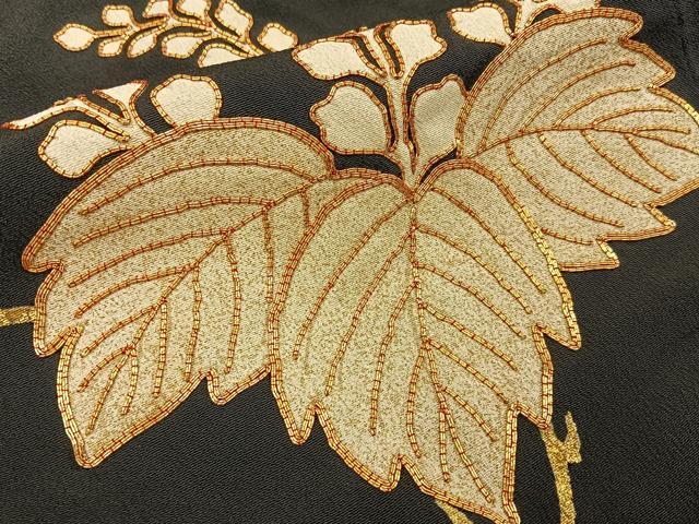 平和屋着物■豪華黒留袖 駒刺繍 桐 金彩 正絹 逸品 BAAY6385hj