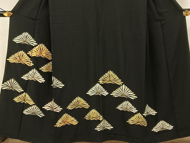 平和屋着物■豪華黒留袖 駒刺繍 松 金彩 正絹 逸品 BAAY6592hj