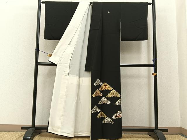 平和屋着物■豪華黒留袖 駒刺繍 松 金彩 正絹 逸品 BAAY6592hj