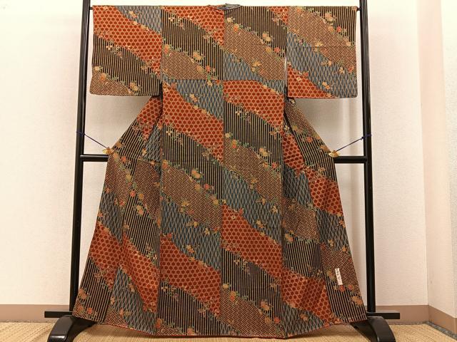 平和屋着物■日本のきもの研究家 三田村環 小紋 吉祥花文 金彩 正絹 逸品 未使用 BAAY6626hj